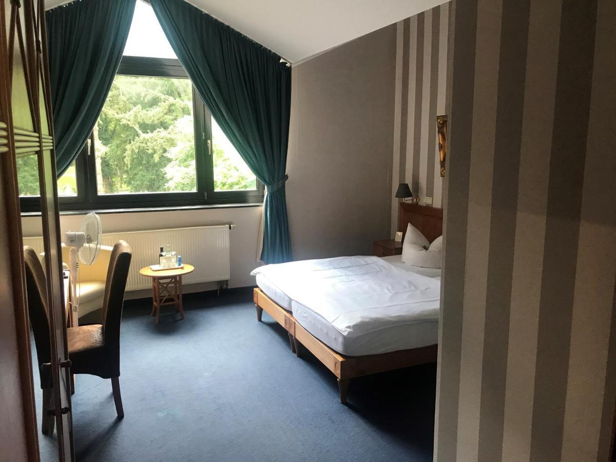 Burg Wegberg Hotel & Eventlocation Экстерьер фото
