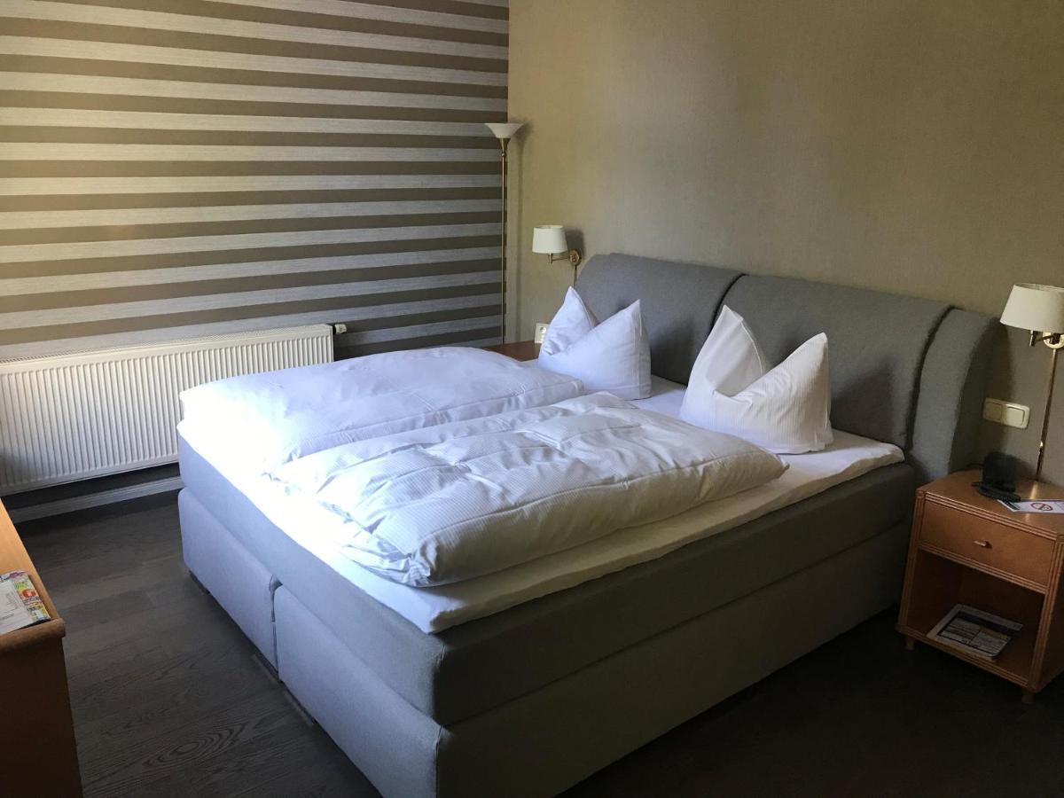 Burg Wegberg Hotel & Eventlocation Экстерьер фото